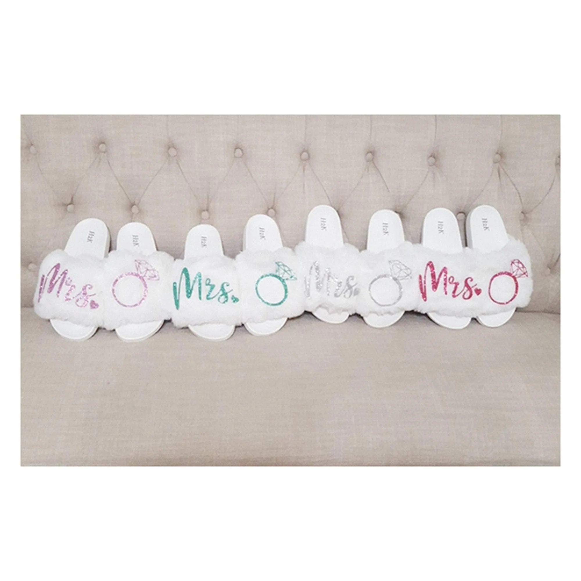 Mrs Slides - White Fur - Mrs. - Bridal - Fiance - Bride to be - honeymoon gifts