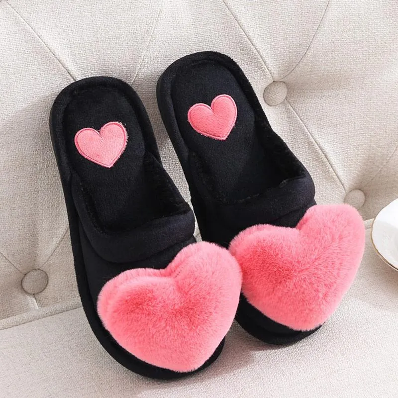 Non Slip Plush Heart Design Fluffy Slippers For Women