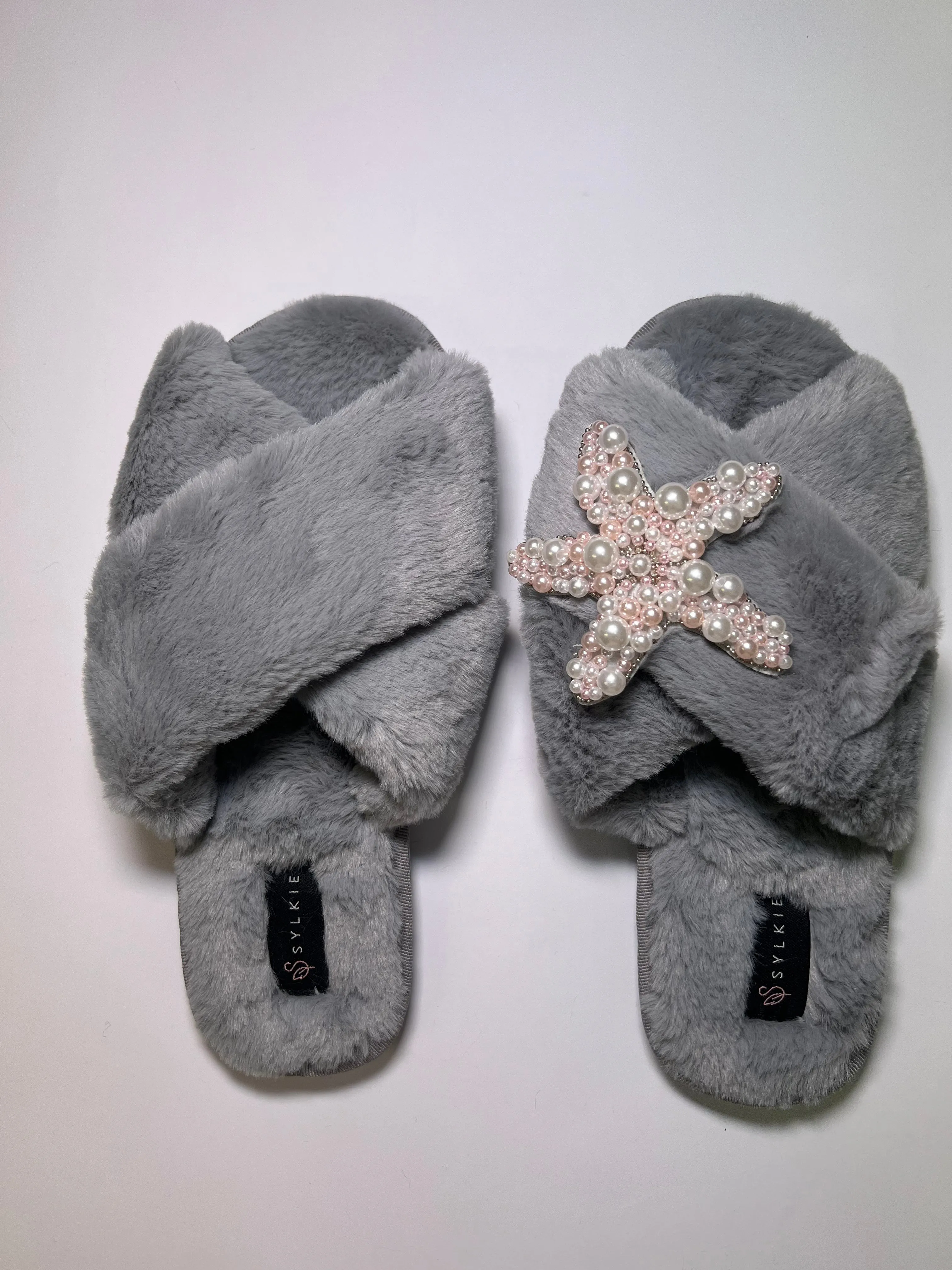 Pearl Starfish Cross Slipper Grey